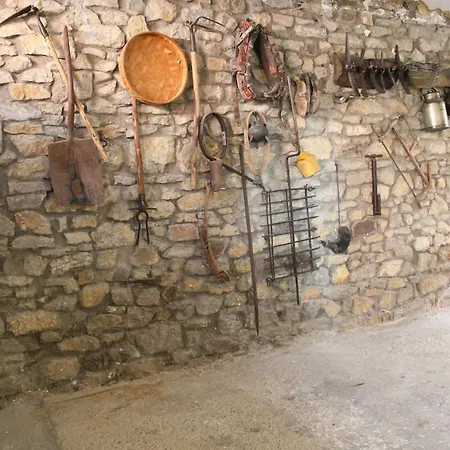 La Cuadra I La Pola de Gordon